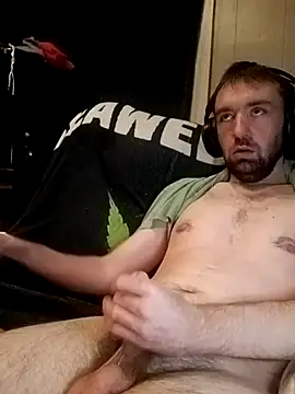 Snapshot of ShadowyTube chatting on April 2026 05:48:02 AM ShadowyTube online show from April 2026 05:48:02 AM
