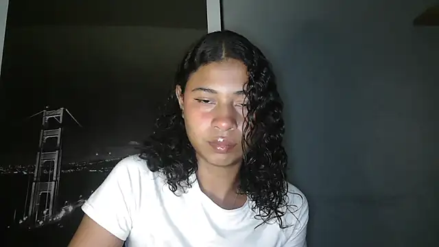 Snapshot of dark_enchantress_ chatting on August 2026 01:42:01 AM dark enchantress online show from August 2026 01:42:01 AM