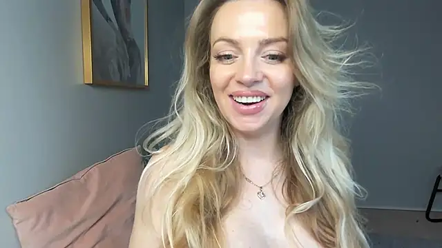 BelieveinEmliy online show from February 2025 09:57:02 AM