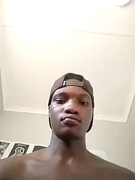 Snapshot of Lue3333 chatting on March 2026 06:18:02 AM Lue3333 online show from March 2026 06:18:02 AM