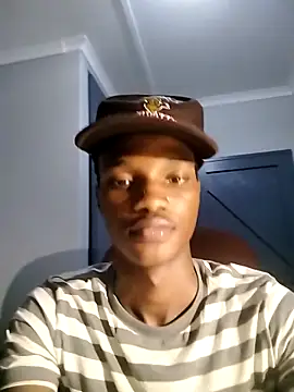 Snapshot of Lue3333 chatting on March 2026 09:07:02 PM Lue3333 online show from March 2026 09:07:02 PM