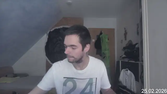 Chris23547 online show from March 2026 07:48:02 AM