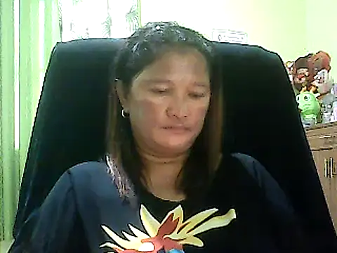 Snapshot of hott_scarlett chatting on January 2025 03:00:02 AM hott scarlett online show from January 2025 03:00:02 AM