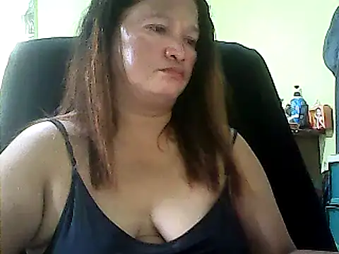Snapshot of hott_scarlett chatting on February 2025 08:11:01 AM hott scarlett online show from February 2025 08:11:01 AM
