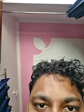 Snapshot of limtguys chatting on November 2025 06:56:02 AM limtguys online show from November 2025 06:56:02 AM