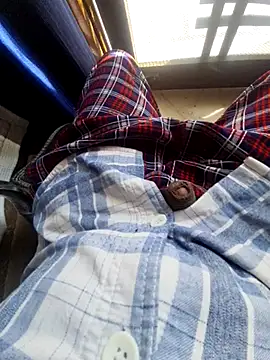 Snapshot of limtguys chatting on November 2025 07:11:02 AM limtguys online show from November 2025 07:11:02 AM