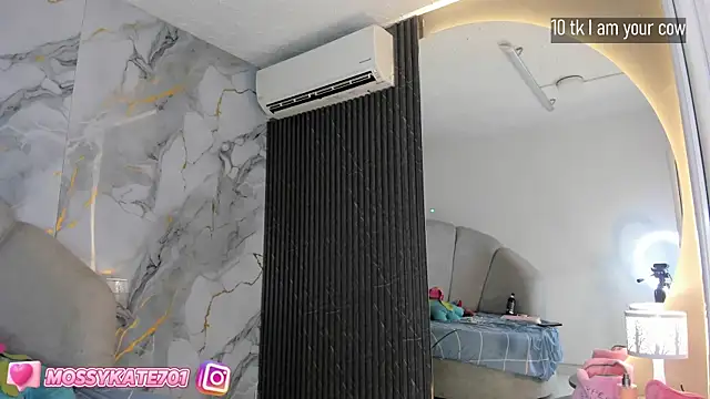 Katemoss70 online show from March 2025 06:34:01 PM