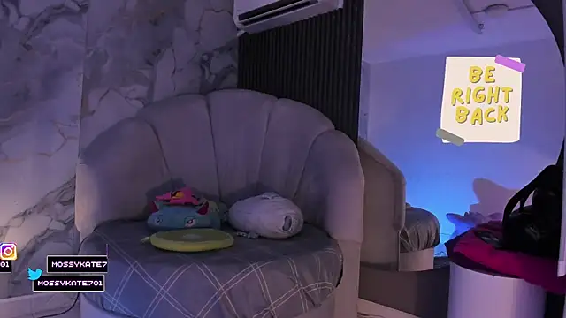 Katemoss70 online show from April 2026 12:27:02 PM