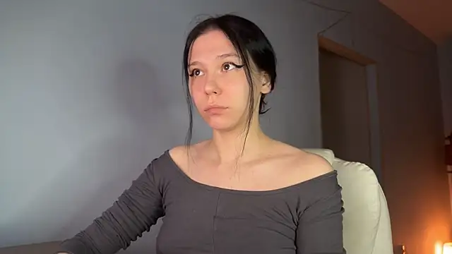 pinkdolly18 online show from May 2026 08:28:02 PM