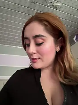 Snapshot of Sam_Thompsoon_ chatting on December 2024 03:58:01 PM Sam Thompsoon online show from December 2024 03:58:01 PM