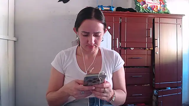 DeepAnal07 online show from October 2025 09:22:01 PM