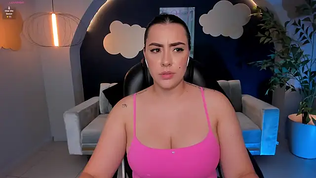 MartinnaBonnet online show from January 2025 04:41:01 PM