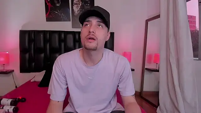 Pleasure Vibes23 online show from February 2025 09:28:01 PM