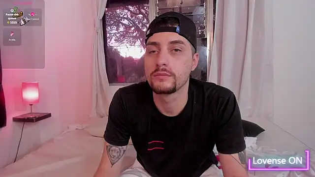 Pleasure Vibes23 online show from February 2025 09:05:02 PM