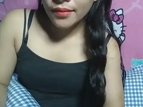 Snapshot of prettyyoung_mom23 chatting on February 2026 12:37:01 PM prettyyoung mom23 online show from February 2026 12:37:01 PM