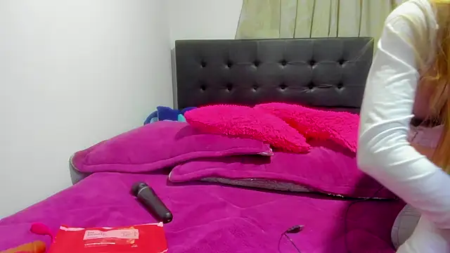 horny  molly  online show from March 2026 03:44:01 AM