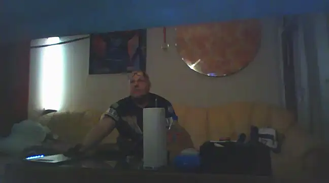 Hotwerner666 online show from December 2024 07:38:01 AM