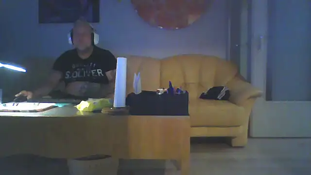 Hotwerner666 online show from September 2025 11:55:02 AM