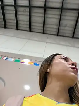 Nanybaker95 online show from June 2026 12:05:01 AM