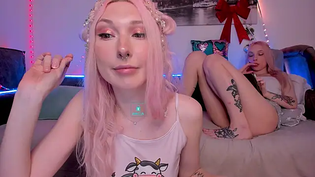 AlexRoseLiRed online show from January 2025 07:57:01 PM