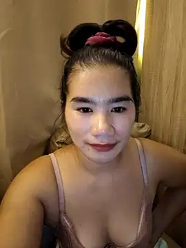 Kissy07 online show from February 2026 01:45:04 AM