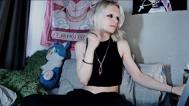 Alien Bella online show from May 2026 07:48:01 AM
