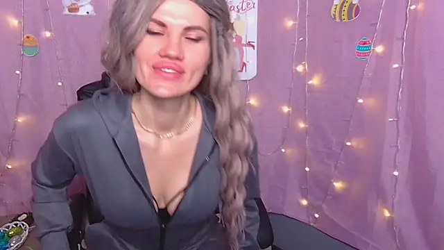 MilaLoona online show from March 2026 06:25:01 AM