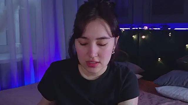 So audrey online show from December 2024 07:44:02 AM