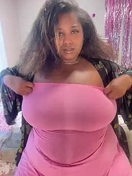 BigFineSelena online show from March 2026 11:27:02 PM