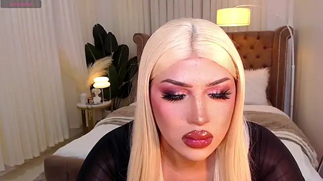 Your Majesty Tyra online show from February 2025 08:00:02 AM