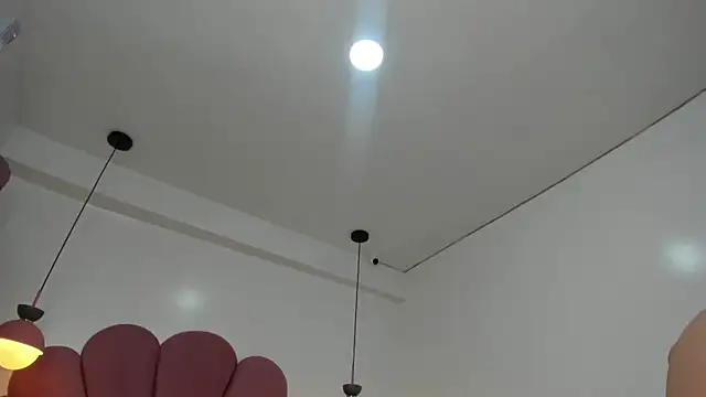 dayra angels online show from December 2024 05:21:01 PM