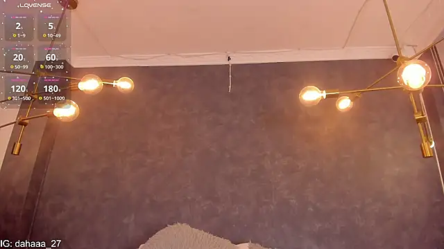 dayra angels online show from April 2026 06:35:01 PM