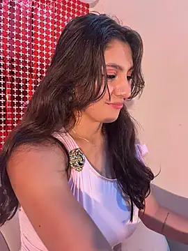 loolla 23 online show from April 2026 11:57:02 PM