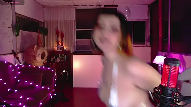 Aquamarinebubble online show from February 2025 03:04:01 AM