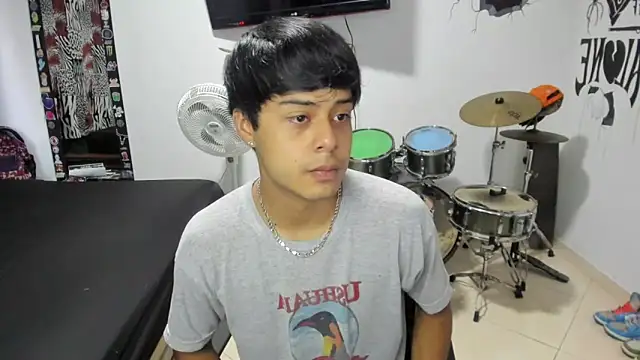 Zack falcon online show from December 2024 10:20:01 PM