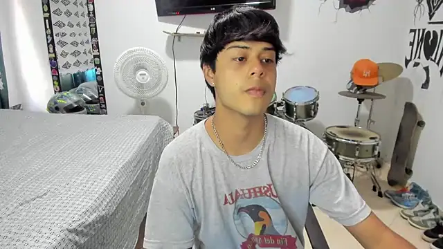 Zack falcon online show from February 2025 07:21:01 PM