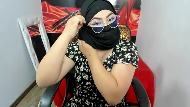 Hana    online show from January 2025 07:39:02 PM