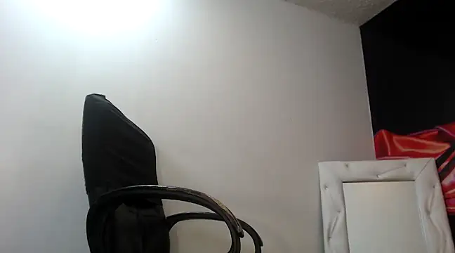 Hana    online show from March 2025 09:23:01 AM