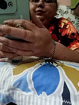 Hotchubby009 online show from December 2024 07:35:01 PM