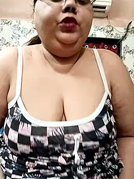 Hotchubby009 online show from March 2025 04:35:02 PM