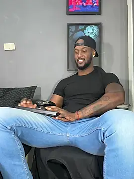 blackdrey18 online show from February 2025 01:41:01 PM