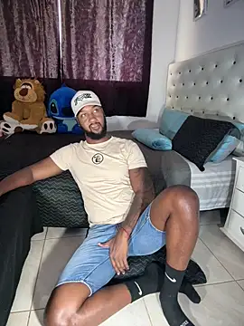 blackdrey18 online show from March 2026 03:38:01 PM