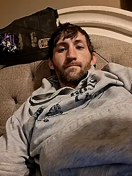 Snapshot of lewis7869 chatting on December 2025 09:03:01 AM lewis7869 online show from December 2025 09:03:01 AM