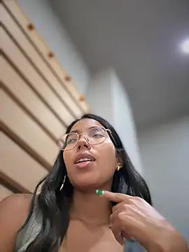 SheenaBrooke online show from April 2026 06:19:01 AM