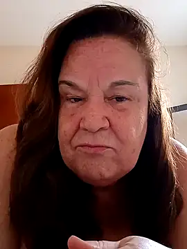 Yaya Mineira online show from January 2025 01:09:02 PM