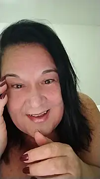 Snapshot of Yaya_Mineira chatting on July 2026 11:40:01 PM Yaya Mineira online show from July 2026 11:40:01 PM