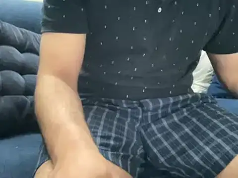 browndick266 online show from May 2026 05:34:02 AM