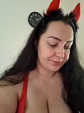 Snapshot of mihaelaa chatting on October 2025 12:16:02 PM mihaelaa online show from October 2025 12:16:02 PM