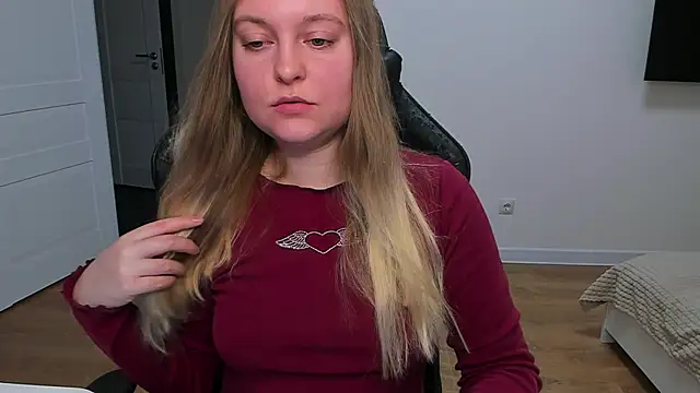 Snapshot of stacy_miracle chatting on December 2025 10:57:02 AM stacy miracle online show from December 2025 10:57:02 AM