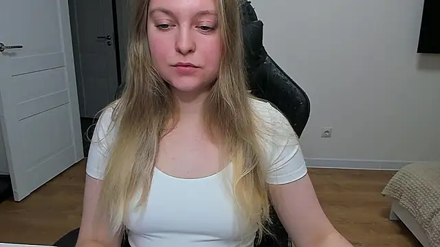 Snapshot of stacy_miracle chatting on February 2026 04:12:02 PM stacy miracle online show from February 2026 04:12:02 PM